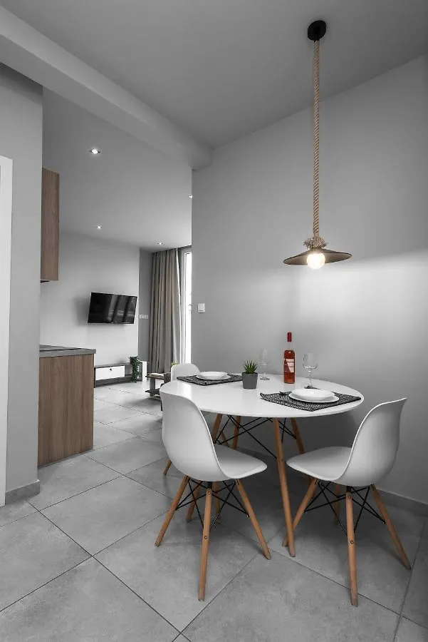 Penthouse Apartments, The Luxury Suites Soluň