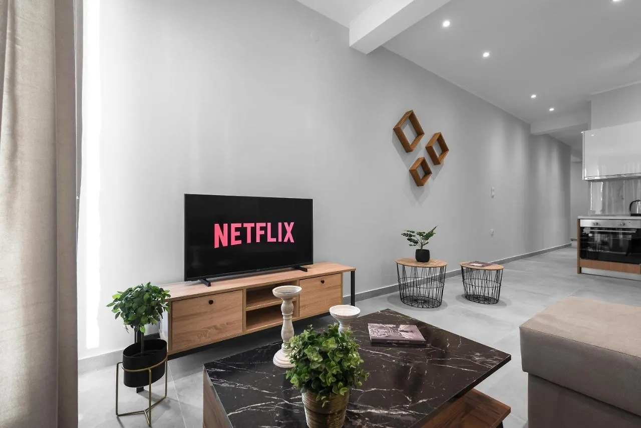 Penthouse Apartments, The Luxury Suites Soluň 0*,  Řecko
