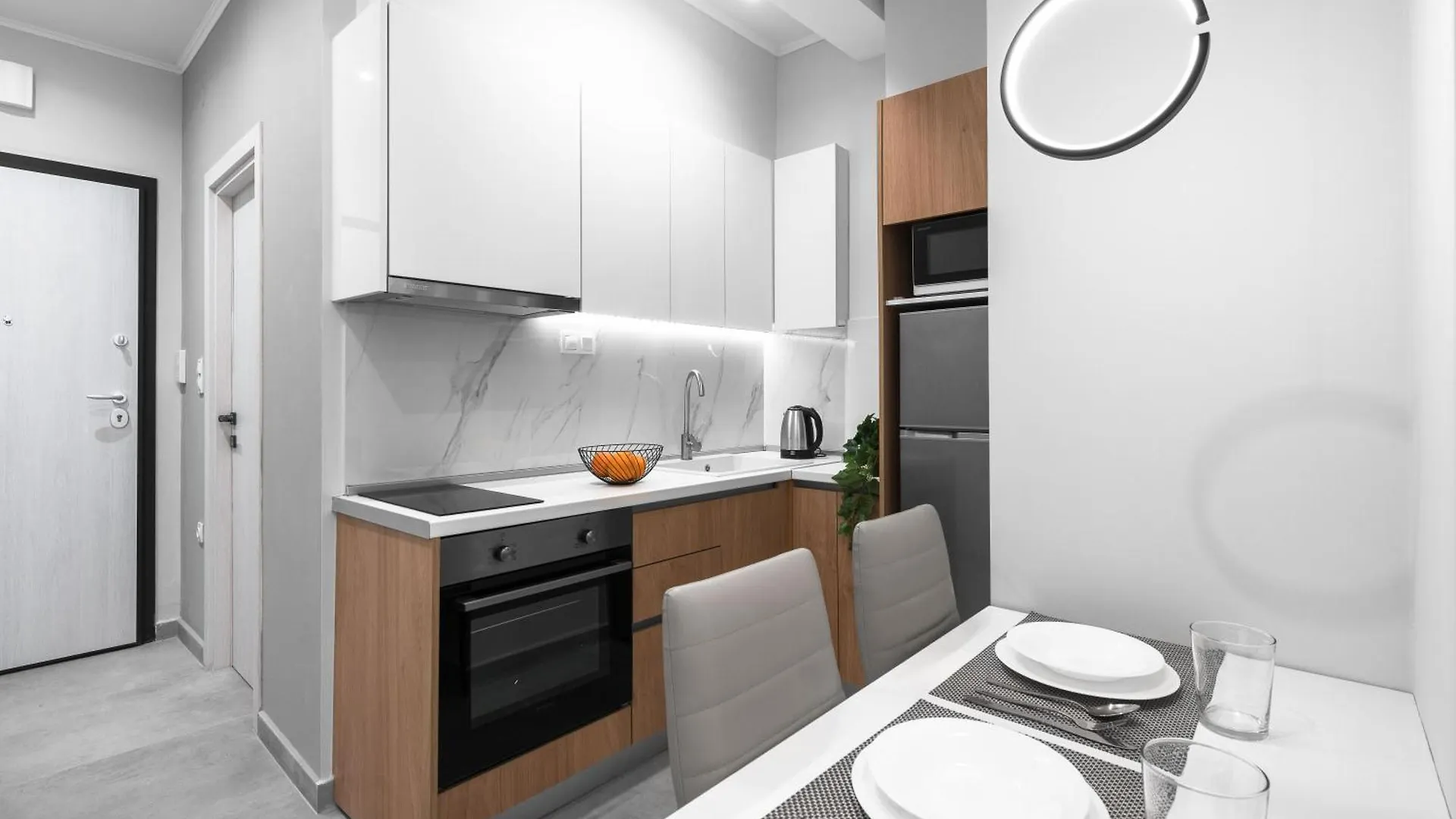 Penthouse Apartments, The Luxury Suites Soluň 0*,  Řecko